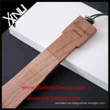 Hecho de Reclaimed Redwood Hecho a mano de moda Skinny Wood Tie